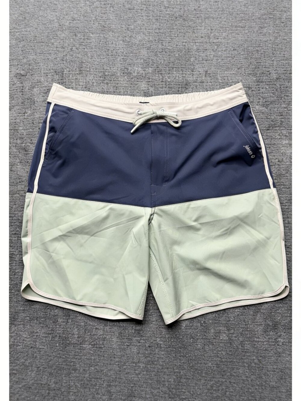 Johnnie-O Tully Half Elastic 8" Surf Shorts Mens L Blue Mint Scalloped Hem NEW